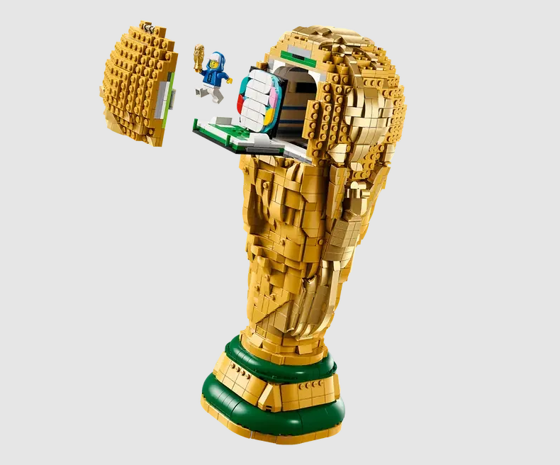 Golden Legendary Trophy - World CUP